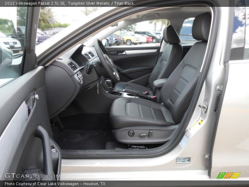 Tungsten Silver Metallic / Titan Black 2013 Volkswagen Passat 2.5L SE