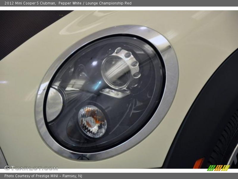 Pepper White / Lounge Championship Red 2012 Mini Cooper S Clubman