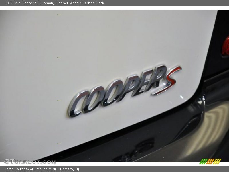 Pepper White / Carbon Black 2012 Mini Cooper S Clubman