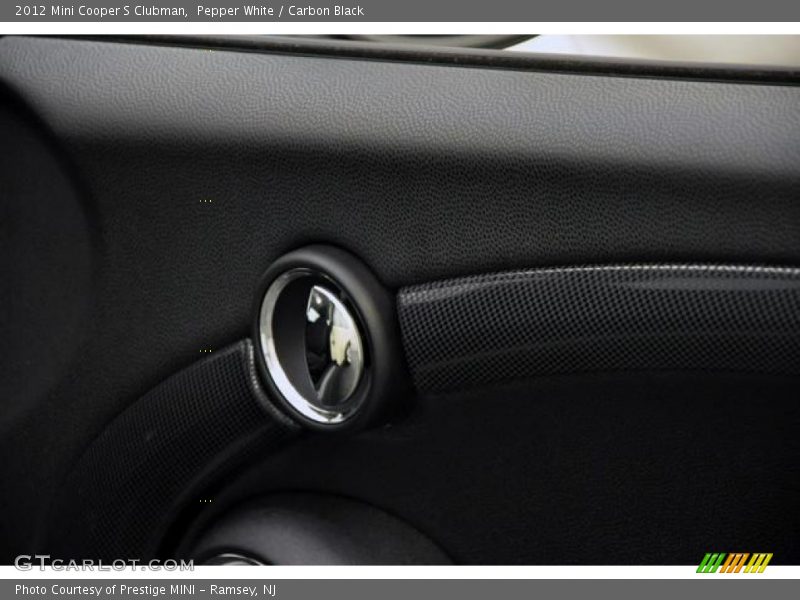 Pepper White / Carbon Black 2012 Mini Cooper S Clubman