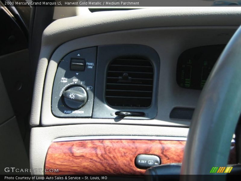 Harvest Gold Metallic / Medium Parchment 2000 Mercury Grand Marquis LS