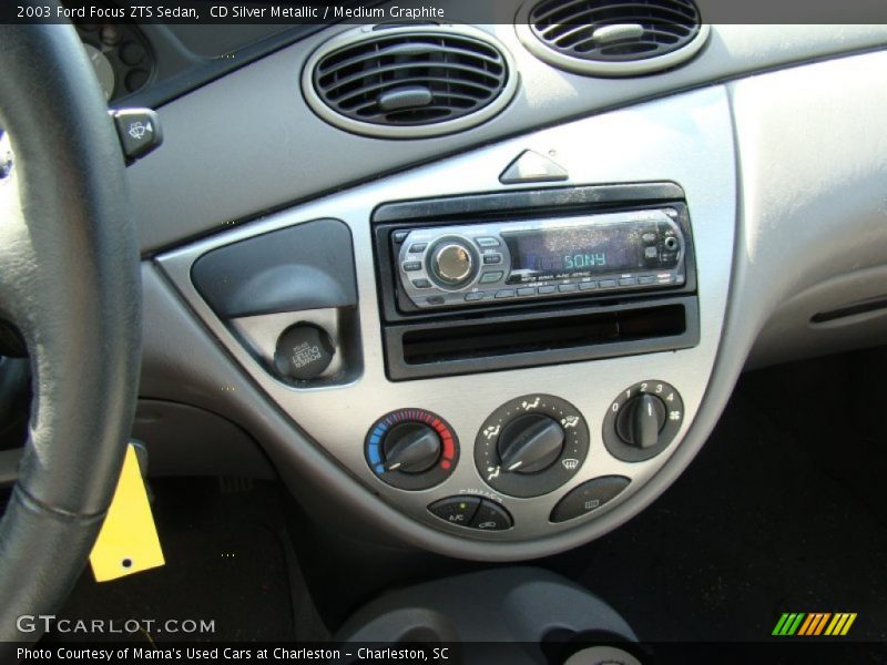 CD Silver Metallic / Medium Graphite 2003 Ford Focus ZTS Sedan