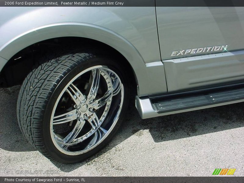 Pewter Metallic / Medium Flint Grey 2006 Ford Expedition Limited