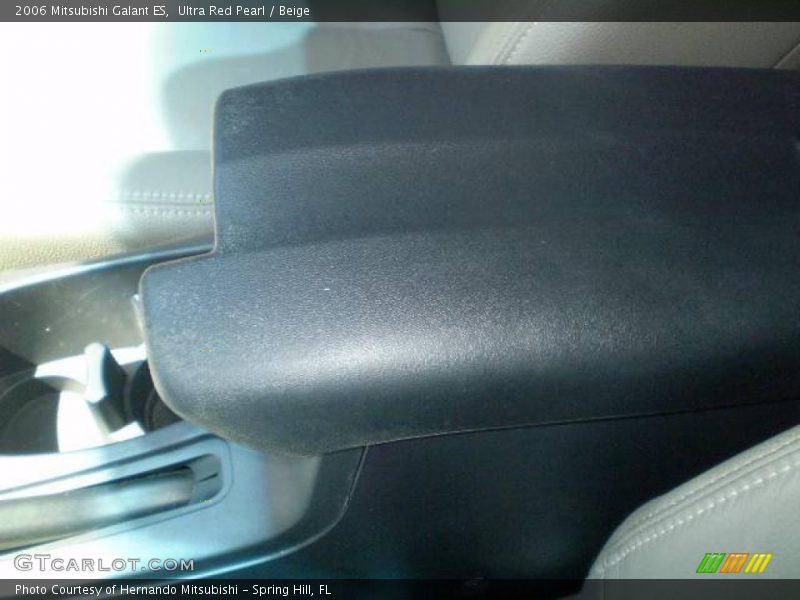 Ultra Red Pearl / Beige 2006 Mitsubishi Galant ES