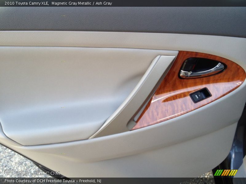 Magnetic Gray Metallic / Ash Gray 2010 Toyota Camry XLE