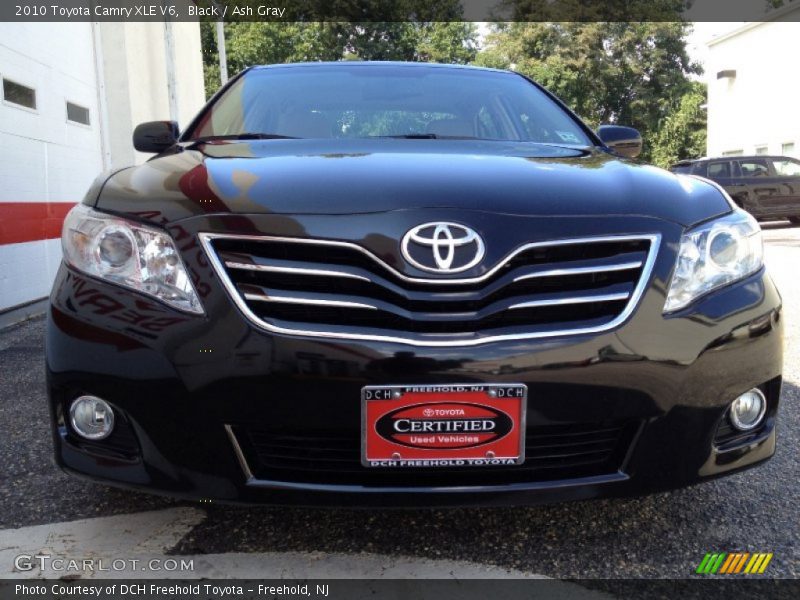 Black / Ash Gray 2010 Toyota Camry XLE V6