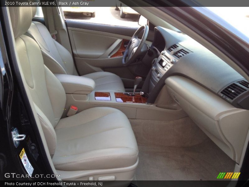 Black / Ash Gray 2010 Toyota Camry XLE V6