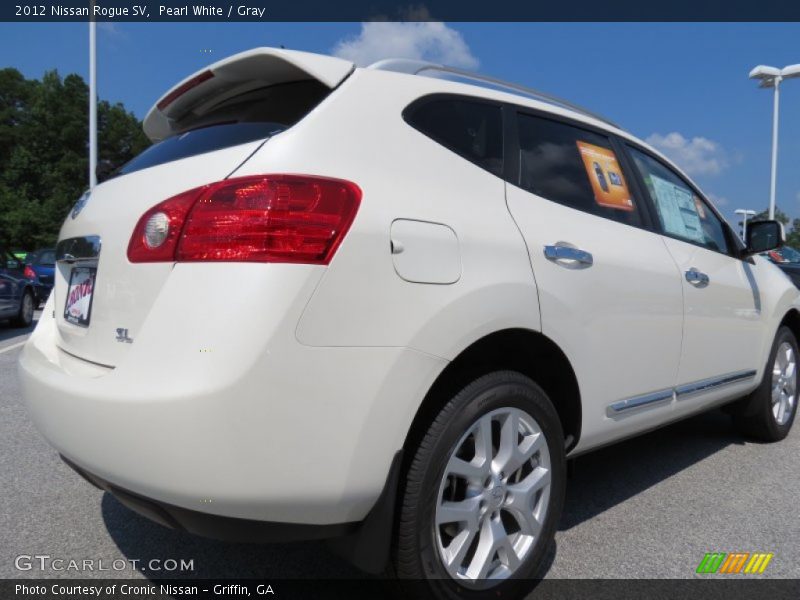 Pearl White / Gray 2012 Nissan Rogue SV