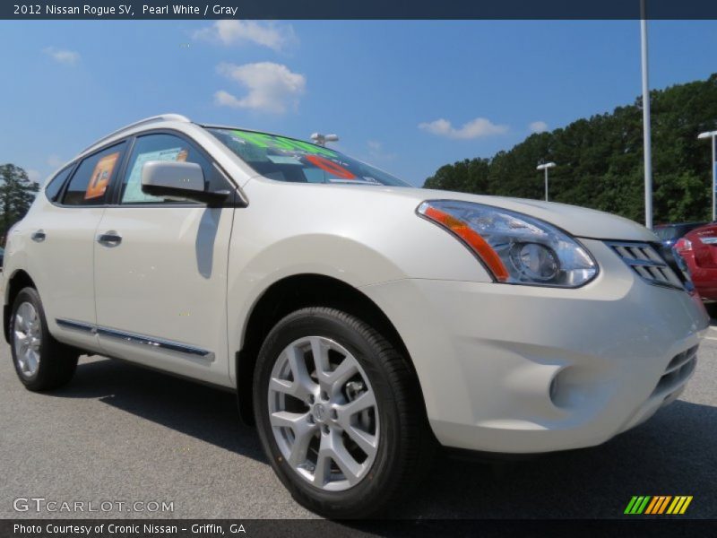 Pearl White / Gray 2012 Nissan Rogue SV