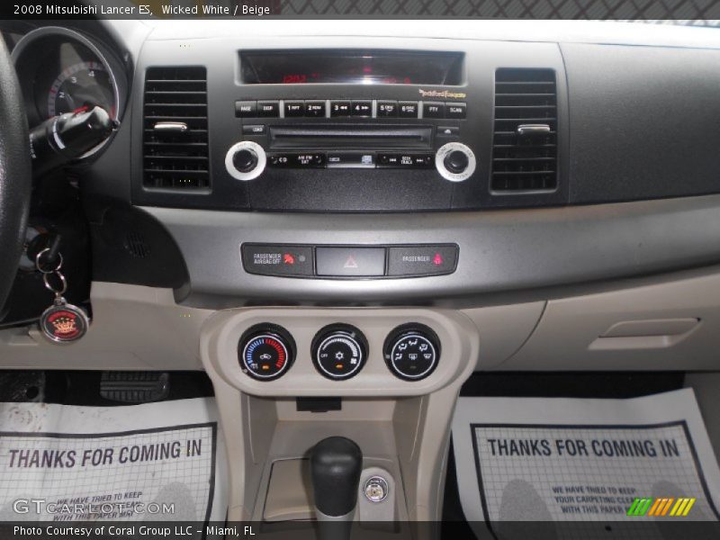 Wicked White / Beige 2008 Mitsubishi Lancer ES