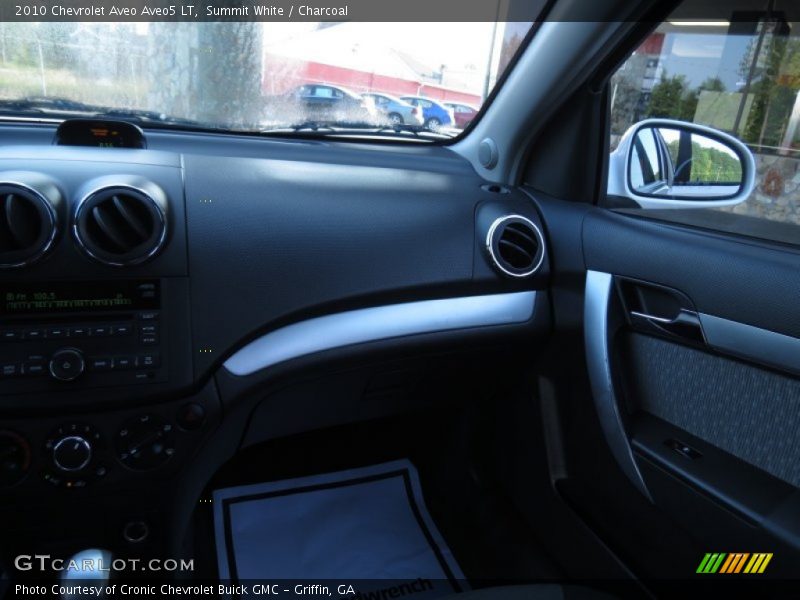 Summit White / Charcoal 2010 Chevrolet Aveo Aveo5 LT