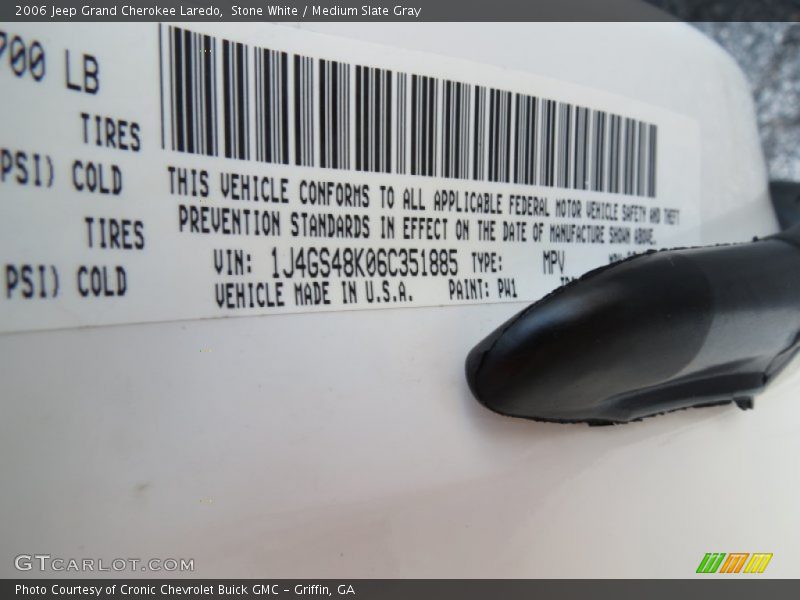 Stone White / Medium Slate Gray 2006 Jeep Grand Cherokee Laredo