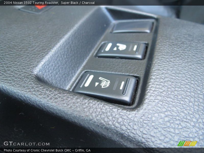 Super Black / Charcoal 2004 Nissan 350Z Touring Roadster