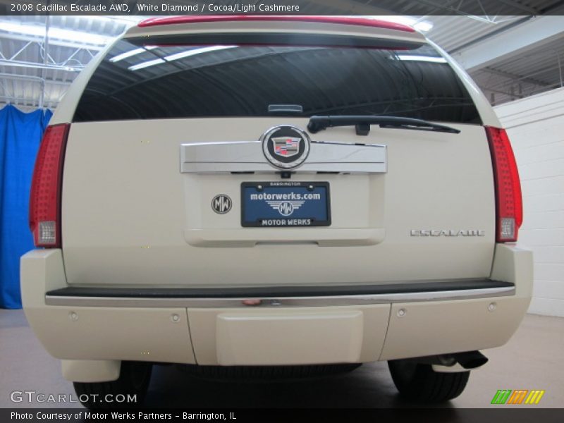 White Diamond / Cocoa/Light Cashmere 2008 Cadillac Escalade AWD