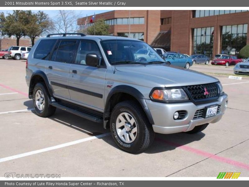 Seattle Silver Metallic / Gray 2001 Mitsubishi Montero Sport 3.5XS