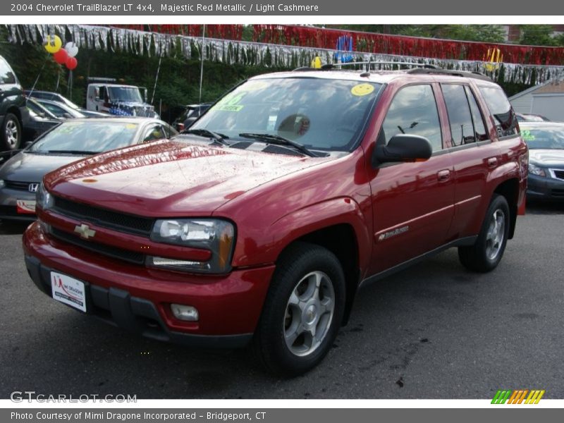 Majestic Red Metallic / Light Cashmere 2004 Chevrolet TrailBlazer LT 4x4