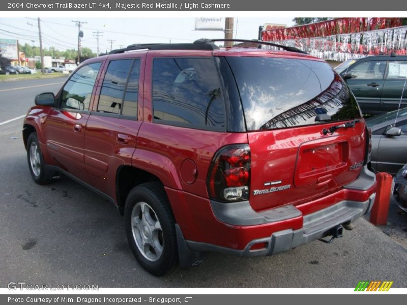 Majestic Red Metallic / Light Cashmere 2004 Chevrolet TrailBlazer LT 4x4