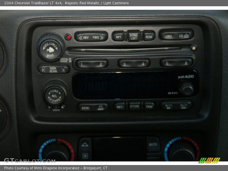 Majestic Red Metallic / Light Cashmere 2004 Chevrolet TrailBlazer LT 4x4