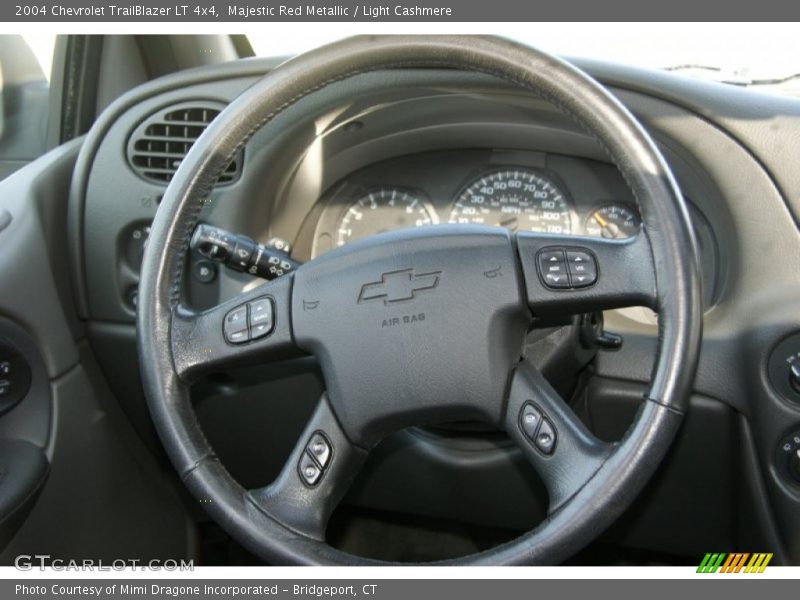Majestic Red Metallic / Light Cashmere 2004 Chevrolet TrailBlazer LT 4x4