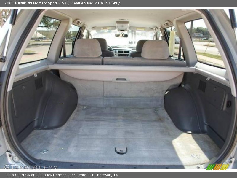 Seattle Silver Metallic / Gray 2001 Mitsubishi Montero Sport 3.5XS