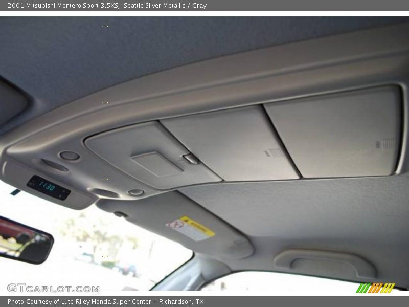 Seattle Silver Metallic / Gray 2001 Mitsubishi Montero Sport 3.5XS