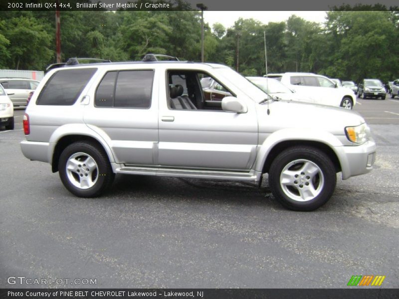 Brilliant Silver Metallic / Graphite 2002 Infiniti QX4 4x4