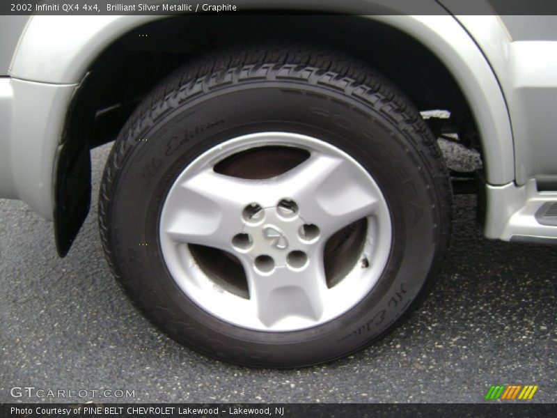 Brilliant Silver Metallic / Graphite 2002 Infiniti QX4 4x4