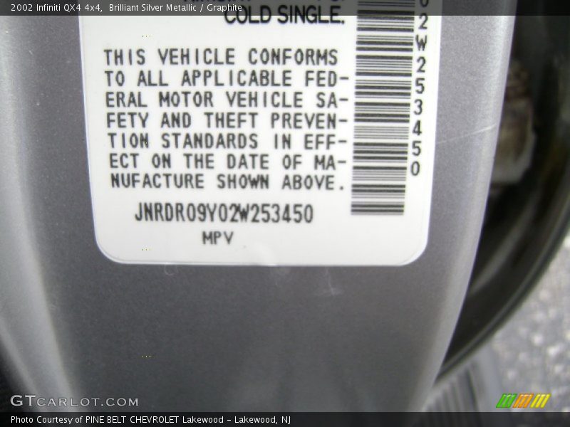 Brilliant Silver Metallic / Graphite 2002 Infiniti QX4 4x4