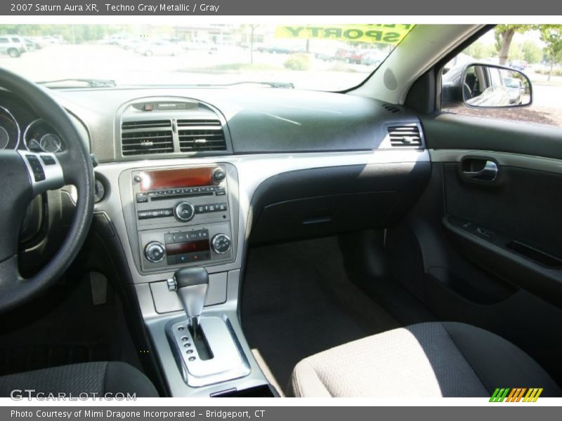 Techno Gray Metallic / Gray 2007 Saturn Aura XR