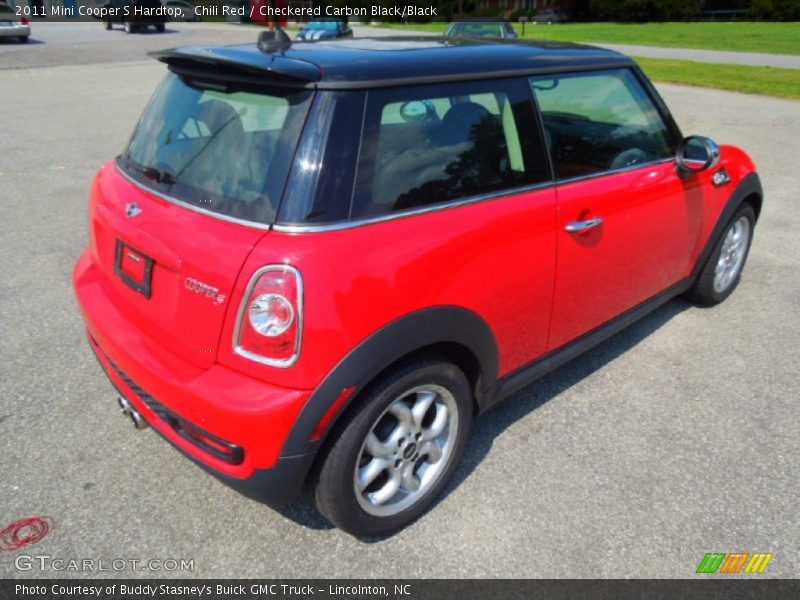 Chili Red / Checkered Carbon Black/Black 2011 Mini Cooper S Hardtop