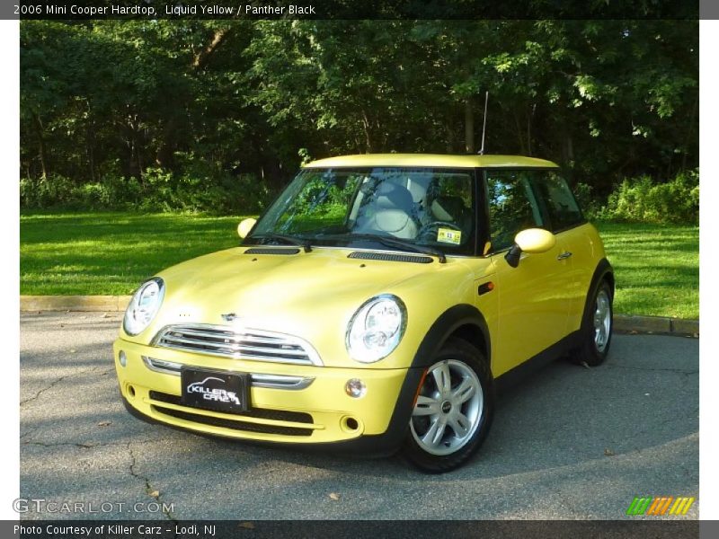 Liquid Yellow / Panther Black 2006 Mini Cooper Hardtop