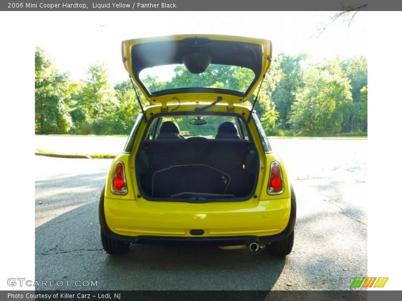 Liquid Yellow / Panther Black 2006 Mini Cooper Hardtop