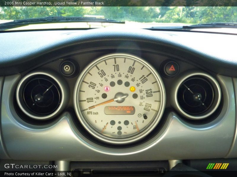 Liquid Yellow / Panther Black 2006 Mini Cooper Hardtop