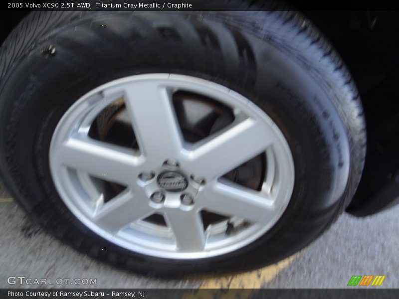Titanium Gray Metallic / Graphite 2005 Volvo XC90 2.5T AWD