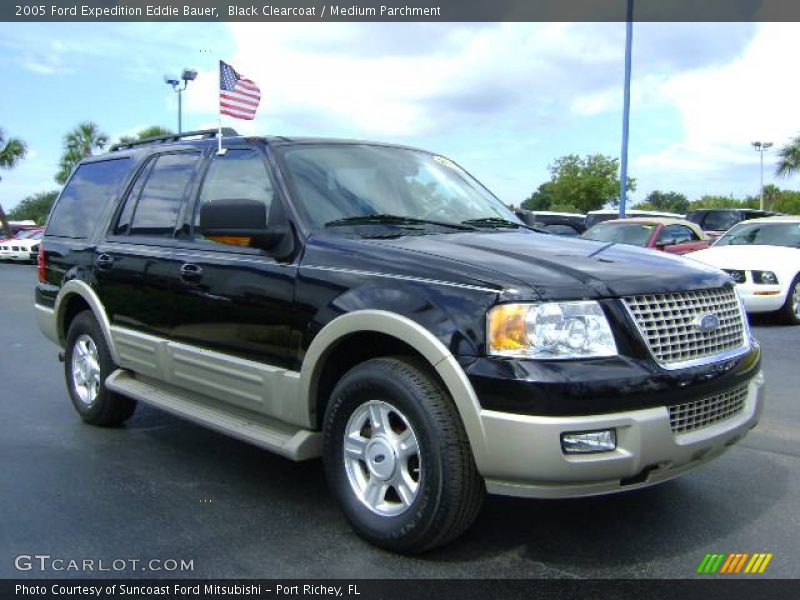 Black Clearcoat / Medium Parchment 2005 Ford Expedition Eddie Bauer