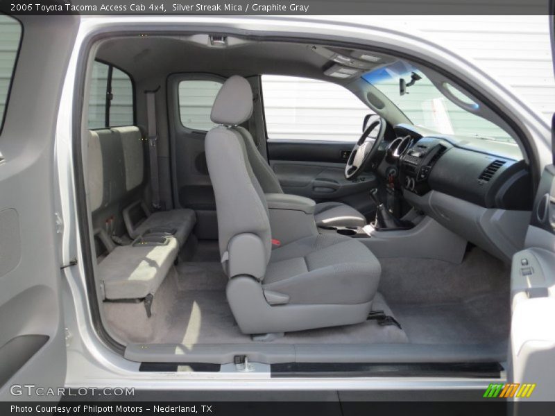  2006 Tacoma Access Cab 4x4 Graphite Gray Interior