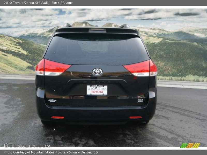 Black / Bisque 2012 Toyota Sienna XLE AWD