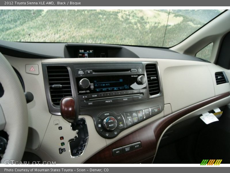 Black / Bisque 2012 Toyota Sienna XLE AWD