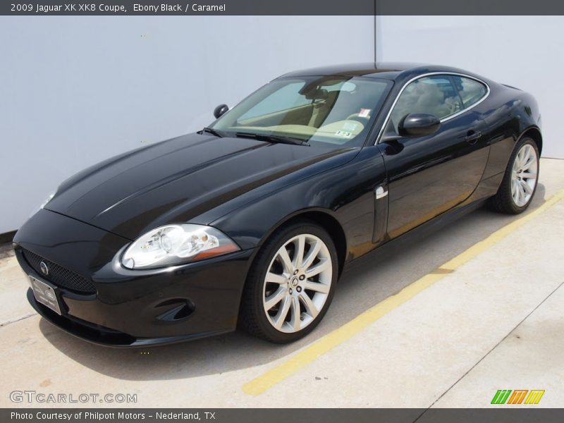 Front 3/4 View of 2009 XK XK8 Coupe