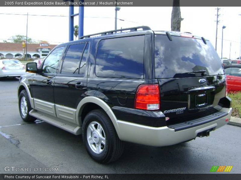 Black Clearcoat / Medium Parchment 2005 Ford Expedition Eddie Bauer