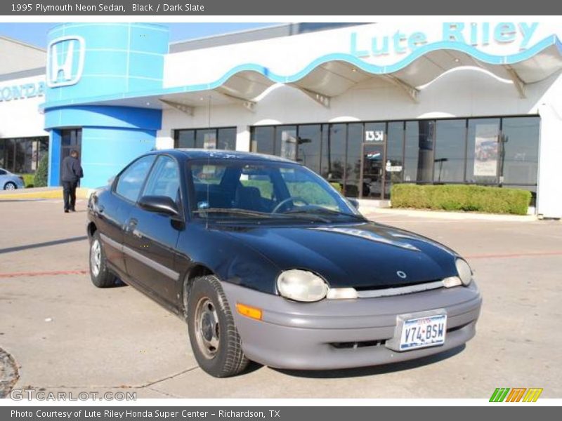 Black / Dark Slate 1995 Plymouth Neon Sedan