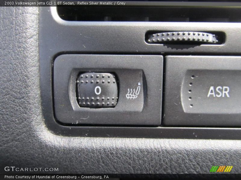 Reflex Silver Metallic / Grey 2003 Volkswagen Jetta GLS 1.8T Sedan