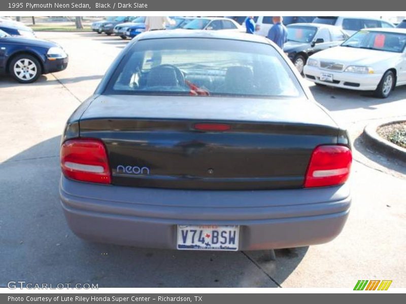 Black / Dark Slate 1995 Plymouth Neon Sedan