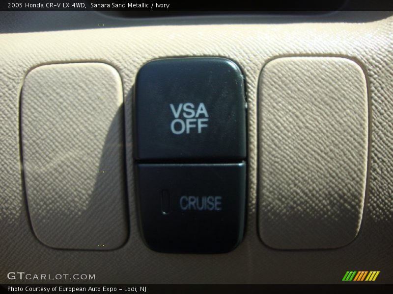 Sahara Sand Metallic / Ivory 2005 Honda CR-V LX 4WD