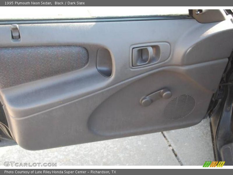 Black / Dark Slate 1995 Plymouth Neon Sedan