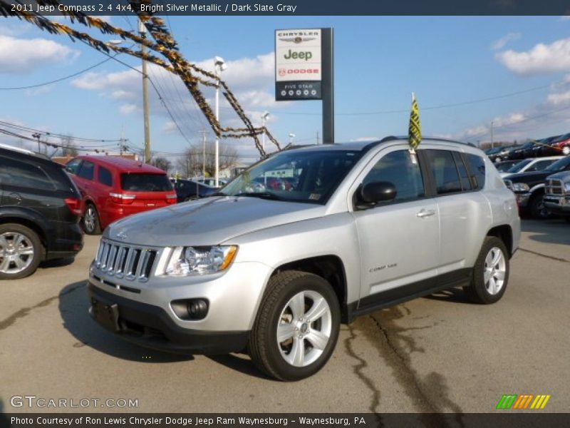 Bright Silver Metallic / Dark Slate Gray 2011 Jeep Compass 2.4 4x4