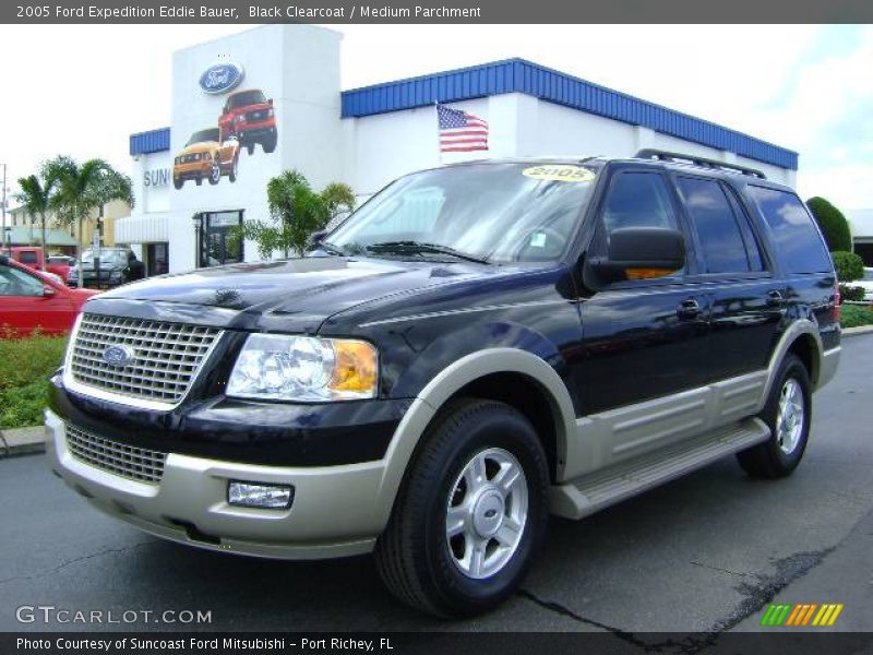 Black Clearcoat / Medium Parchment 2005 Ford Expedition Eddie Bauer