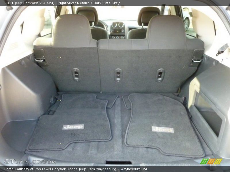 Bright Silver Metallic / Dark Slate Gray 2011 Jeep Compass 2.4 4x4