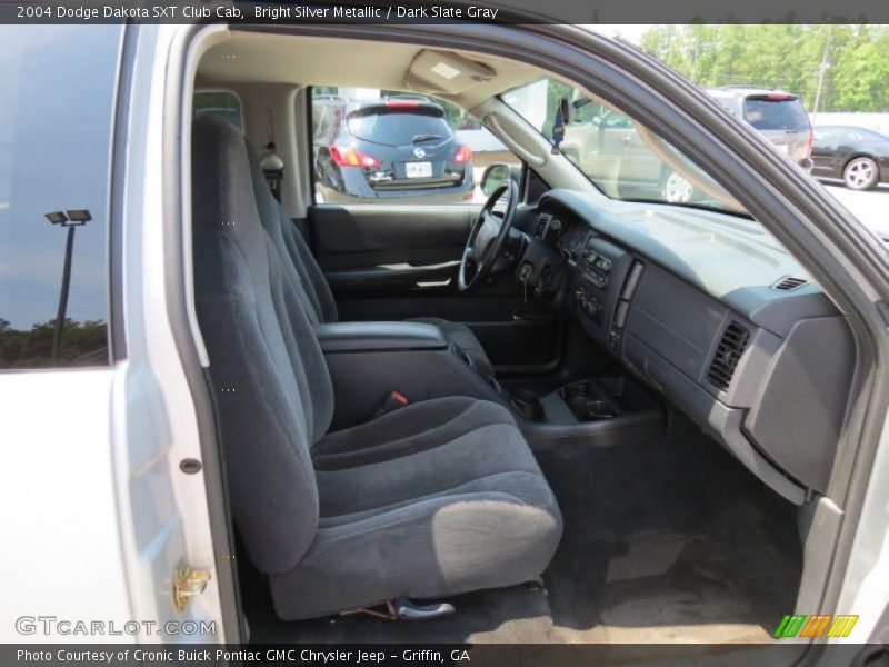 Bright Silver Metallic / Dark Slate Gray 2004 Dodge Dakota SXT Club Cab