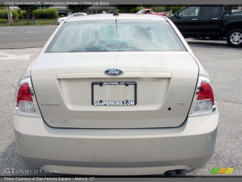Smokestone Metallic / Charcoal Black 2009 Ford Fusion SE
